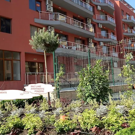 Europa 22 Beach Suites Apartment *