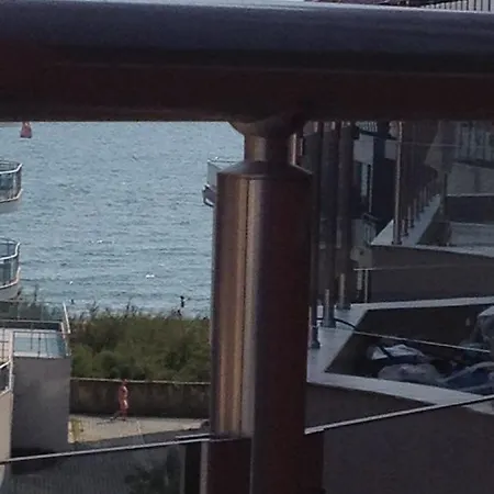 Europa 22 Beach Suites Поморие